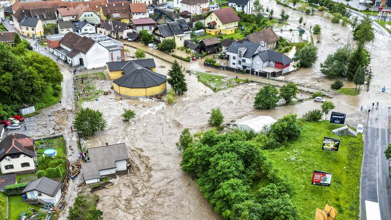 Σλοβενία: Τρεις νεκροί από τις πρωτοφανείς πλημύρες και τις κατολισθήσεις