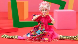 Η Mattel ανακοινώνει την περιορισμένη έκδοση της κούκλας «Weird Barbie»