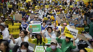 Νότια Κορέα: Χιλιάδες ακτιβιστές κατά της απόρριψης ραδιενεργού νερού από τη Φουκοσίμα στη θάλασσα