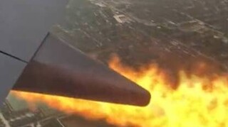 Τρόμος στον αέρα για δεκάδες επιβάτες: Αεροπλάνο πήρε φωτιά και έκανε αναγκαστική προσγείωση