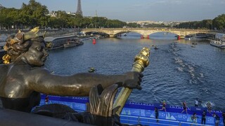 Παρίσι 2024: Λόγω μόλυνσης του Σηκουάνα ακυρώνεται το ολυμπιακό test event κολύμβησης