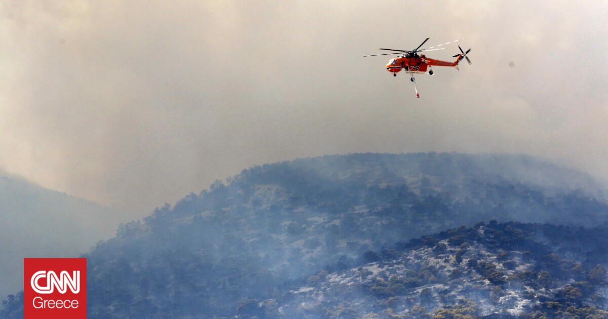 Σε ύφεση η πυρκαγιά στην Πάρνηθα – Ισχυρές δυνάμεις για την αποφυγή αναζωπυρώσεων