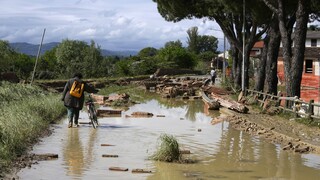 Βόρεια Ιταλία: Σφοδρότατες καταιγίδες στο Μιλάνο - Πρόωρο φθινόπωρο με θερμοκρασίες στους 15 βαθμούς