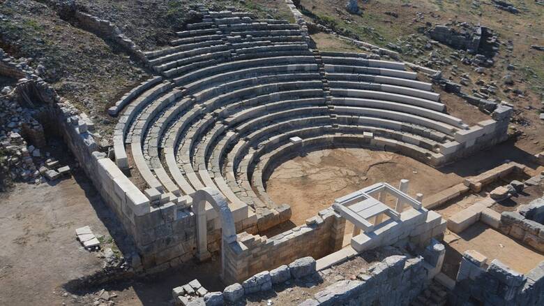Αρχαίο θέατρο Πλευρώνας: Αποδίδεται στο κοινό μετά την ολοκλήρωση των έργων αποκατάστασης