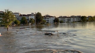 Πλημμύρες στη Θεσσαλία: Απέραντη λίμνη η Λάρισα - Αποκαρδιωτικές εικόνες στο CNN Greece