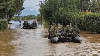 Πλημμύρες στη Θεσσαλία: Ο στρατός θα συνδράμει στην απολύμανση των περιοχών
