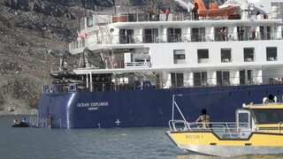 Γροιλανδία: Αποκολλήθηκε το Ocean Explorer - Είχε προσαράξει για τρεις μέρες σε απομονωμένη περιοχή