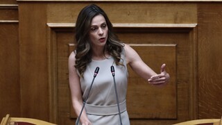 Αχτσιόγλου και Αποστολάκης ακύρωσαν τις ομιλίες τους στη Βουλή - «Πυροσβεστική» παρέμβαση Φάμελλου
