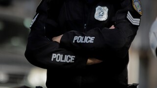 Σε διαθεσιμότητα ο αστυνομικός που κατηγορείται για εμπορία ανθρώπων - Διατάχθηκε ΕΔΕ
