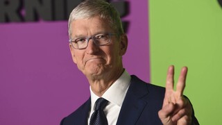 Apple: 41 εκατ. δολάρια στην «τσέπη» του Τιμ Κουκ από πωλήσεις μετοχών