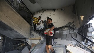 Σφραγίζει τη Γάζα το Ισραήλ - Ολικό αποκλεισμό ανακοίνωσε ο Ισραηλινός υπουργός Άμυνας