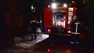 Φωτιά σε σπίτι στη Θεσσαλονίκη: Με εγκαύματα στο νοσοκομείο ηλικιωμένος