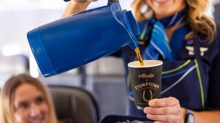 Αεροπορική εταιρεία βρήκε το μυστικό για να έχει καλή γεύση ο καφές στο αεροπλάνο