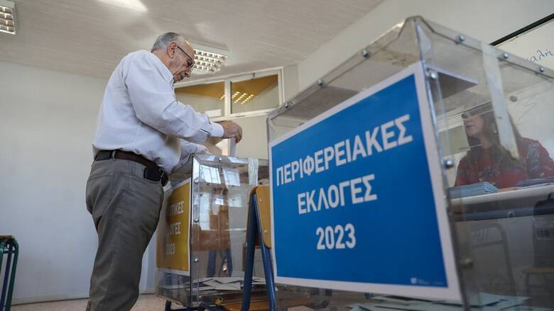 Αποτελέσματα εκλογών - Δήμος Πετρούπολης: Ποιοι εκλέγονται δημοτικοί σύμβουλοι με τον Βαγγέλη Σίμο