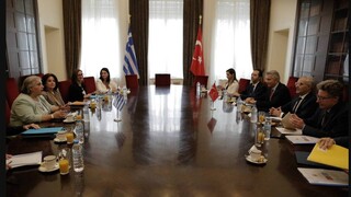 ΥΠΕΞ: Δέσμευση για συνέχιση του διαλόγου στη συνάντηση των Υφυπουργών Ελλάδας - Τουρκίας