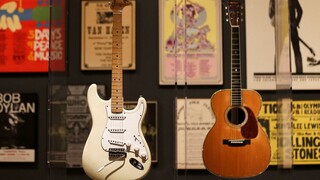 Τιμή «ρεκόρ» για τις κιθάρες των Έρικ Κλάπτον και Κερτ Κομπέιν σε δημοπρασία