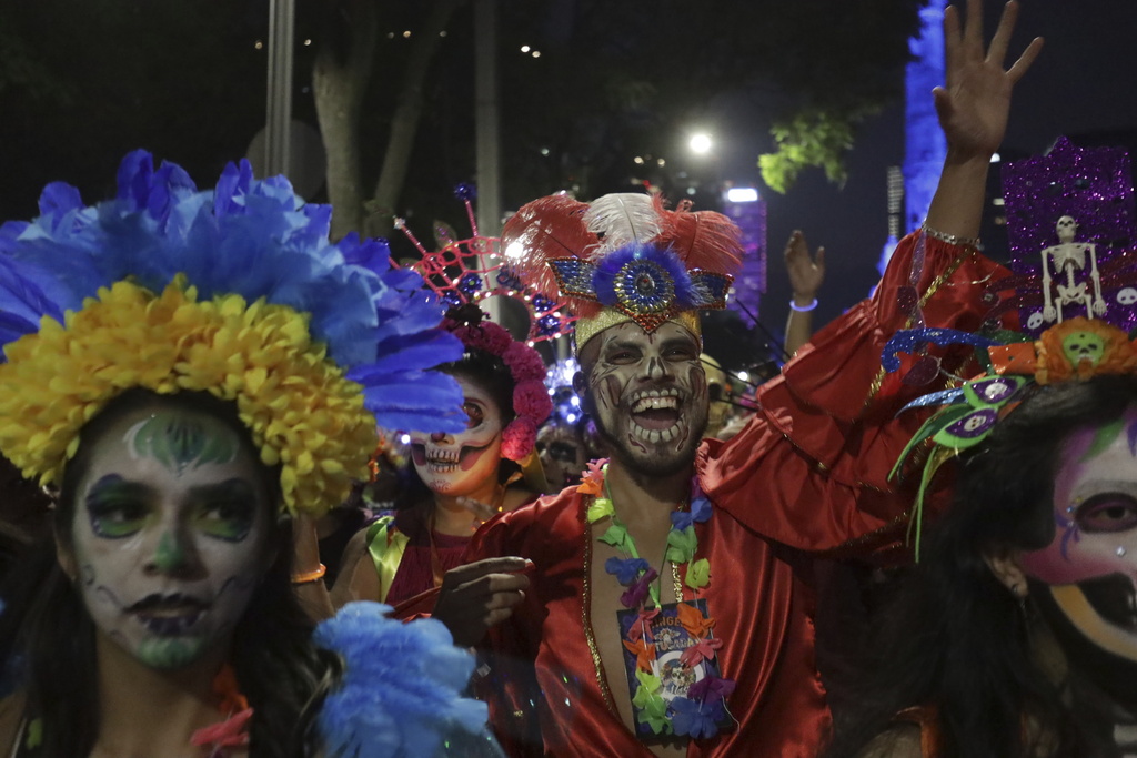 Μεξικό: Γέμισε η πόλη με «Catrinas» ενόψει της Ημέρας των Νεκρών