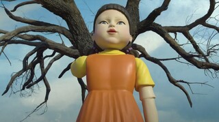 Η τρομακτική κούκλα ρομπότ του «Squid Game» επιστρέφει στο νέο trailer