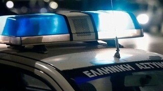 Συνελήφθησαν τρία άτομα στο κέντρο της Αθήνας για διακίνηση ναρκωτικών ουσιών