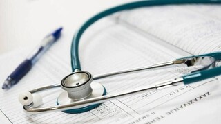Νέο νομοσχέδιο για την απόδοση ΑΜΚΑ: Ποιοι μένουν εκτός ιατροφαρμακευτικής κάλυψης