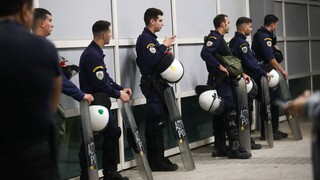 ΑΕΚ - ΠΑΟΚ: Έξι συλλήψεις πριν τον αγώνα στη Νέα Φιλαδέλφεια
