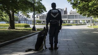 Ιαπωνία: Οπλισμένος άνδρας κρατάει δύο ομήρους σε ταχυδρομείο του Τόκιο