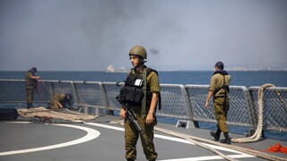 Πολεμικά πλοία του Ισραήλ στην Ερυθρά Θάλασσα μετά τις επιθέσεις των Χούτι της Υεμένης