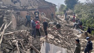 Νεπάλ: Στους 128 οι νεκροί από τον φονικό σεισμό - Φόβοι για αύξηση των θυμάτων