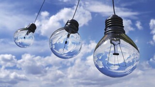 ΥΠΕΝ: Δέκα ερωτήσεις και απαντήσεις για τα μέτρα μείωσης του ενεργειακού κόστους