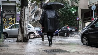 Νέο έκτακτο δελτίο καιρού της ΕΜΥ: Ισχυρές βροχές, καταιγίδες και χαλαζοπτώσεις τις επόμενες ώρες