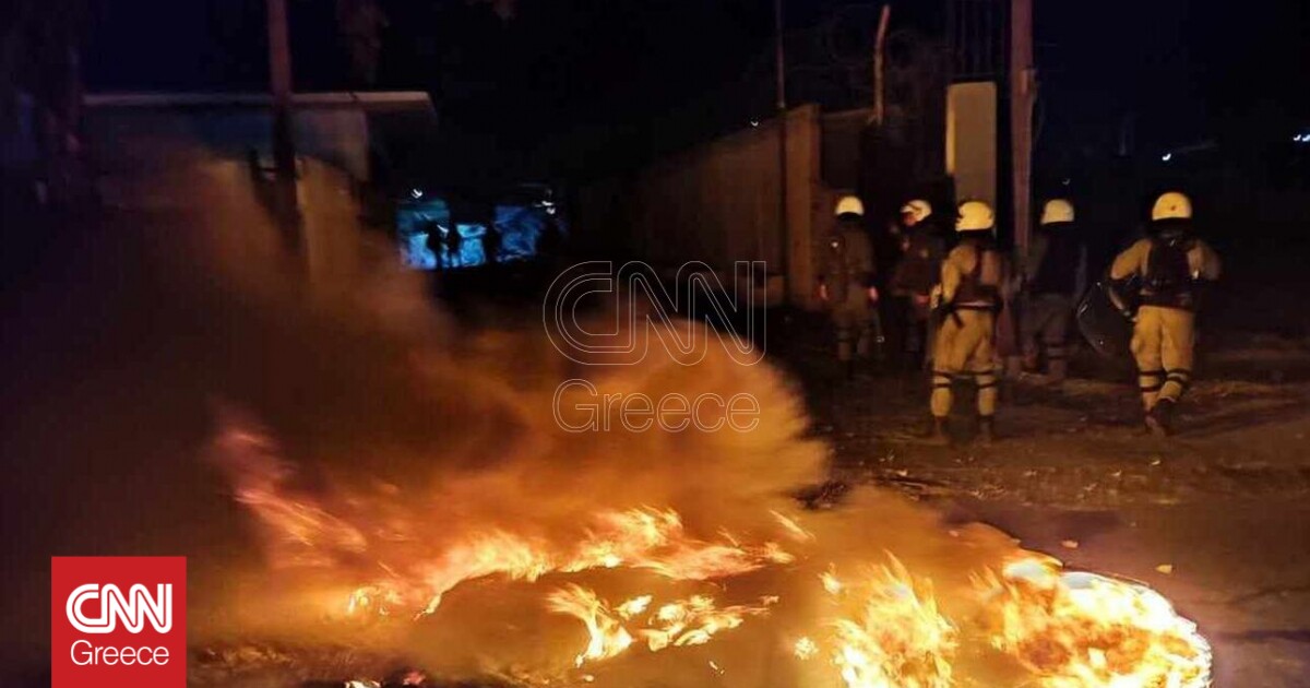 Επεισόδια στη Λεωφόρο ΝΑΤΟ για τον θάνατο του 17χρονου – Επί ποδός αστυνομικές δυνάμεις