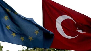 Τουρκία – ΕΕ: Το μεταναστευτικό στο επίκεντρο της συνάντησης Γιόχανσον-Γερλίκαγια