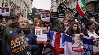 Βρετανία: Μεγάλη πορεία κατά του αντισημιτισμού στο Λονδίνο