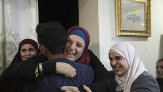 Γάζα: Πυρετός διαβουλεύσεων για τους ομήρους - Πού διαφωνούν Ισραήλ και Χαμάς