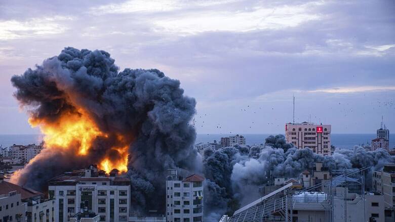 Ισραήλ- Γάζα: Μπαράζ πυραύλων και βομβαρδισμοί - Ο Νετανιάχου συνεχίζει τον πόλεμο