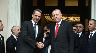 Επίσκεψη Ερντογάν: Σε νέα τροχιά οι ελληνοτουρκικές σχέσεις - Ικανοποίηση στην κυβέρνηση