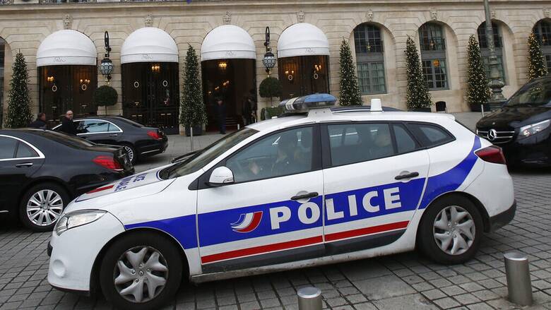 Παρίσι: Χαμένο δακτυλίδι αξίας 750.000 ευρώ βρέθηκε σε σακούλα ηλεκτρικής σκούπας