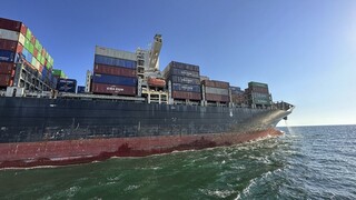 «Τρικυμία» στην εμπορική ναυτιλία - Επιπλέον μισός μήνας ταξίδι λόγω των επιθέσεων των Χούθι