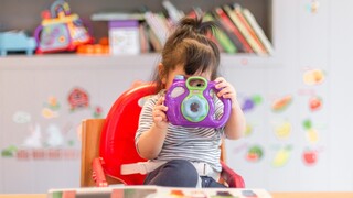 Πώς να διαλέξετε παιχνίδια ασφαλή για τα μάτια των παιδιών