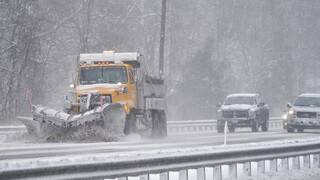 Πράγα: Περιπέτεια για 100 Θεσσαλονικείς - Εγκλωβίστηκαν λόγω χιονοθύελλας στο δρόμο για Βιέννη
