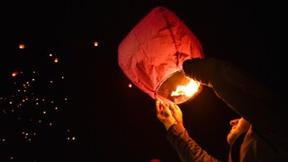 Βόλος: Απρόοπτο στη «βραδιά των φαναριών» - Σκάφος άρπαξε φωτιά