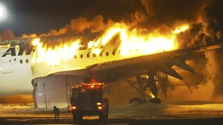 Τόκιο: Πώς οι «γραμμένοι με αίμα» κανόνες ασφαλείας έσωσαν ζωές στο φλεγόμενο αεροπλάνο