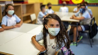 Κορωνοϊός: Νέες οδηγίες του ΕΟΔΥ για μαθητές και γονείς με το άνοιγμα των σχολείων