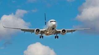 Εκπτώσεις σε ακτοπλοϊκά και αεροπορικά εισιτήρια για την μετακίνηση εκπαιδευτικών