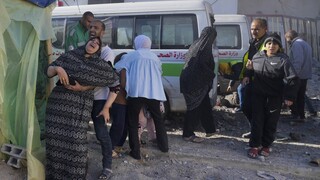 Γάζα: Νεκροί τέσσερις παλαιστίνιοι τραυματιοφορείς από ισραηλινό βομβαρδισμό
