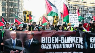 Μεγάλες διαδηλώσεις σε Ουάσιγκτον και Λονδίνο για την κατάπαυση του πυρός στη Γάζα