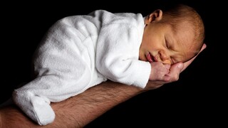 Επίδομα γέννησης: Αναλυτικά τα ποσά ανά παιδί - Αναδρομική ισχύς από 1/1/2023