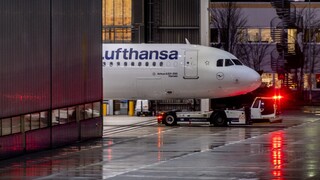 Γερμανία: Συνδικάτο προκηρύσσει απεργιακή κινητοποίηση στη Lufthansa την Τετάρτη