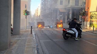 Πανεκπαιδευτικό συλλαλητήριο στην Αθήνα: Επεισόδια στο κέντρο με μολότοφ και πετροπόλεμο