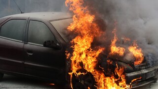 Θεσσαλονίκη: Φωτιά σε αυτοκίνητο - Κάηκε ολοσχερώς